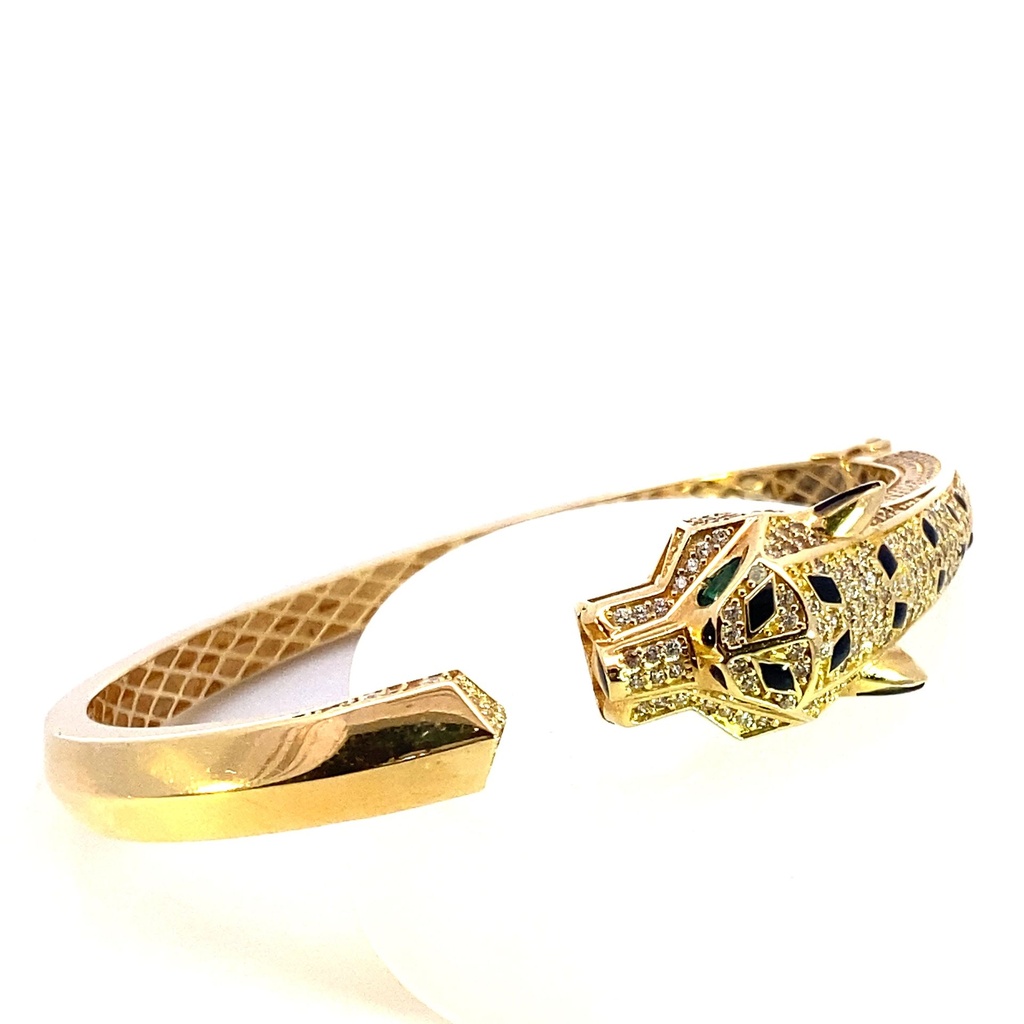 GOLD304_3.jpg