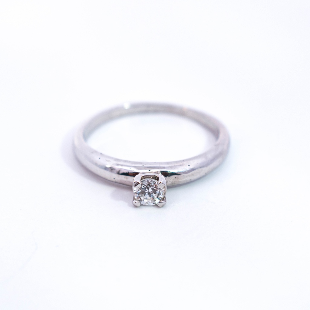 ANILLO SOLITARIO DIAMANTE ORO BLANCO            