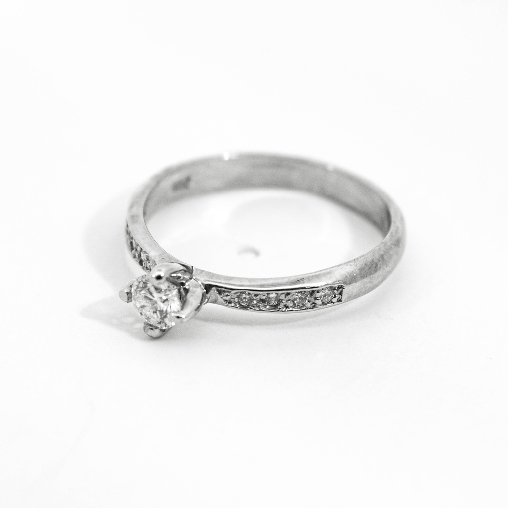 ANILLO SOLITARIO DIAMANTES ORO BLANCO            