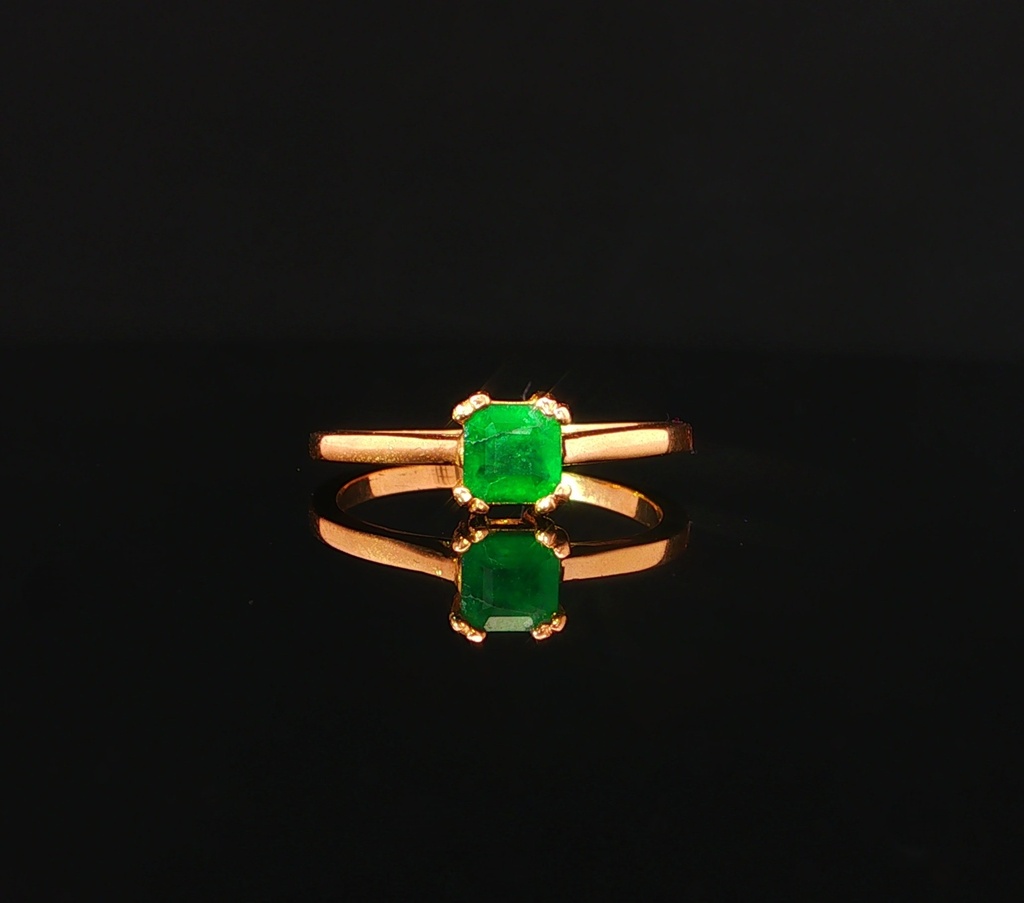 [AG417] ANILLO SOLITARIO ESM 0,7 PTS OA    