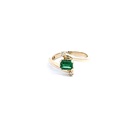 ANILLO ESMERALDA Y DIAMANTES ORO AMARILLO         