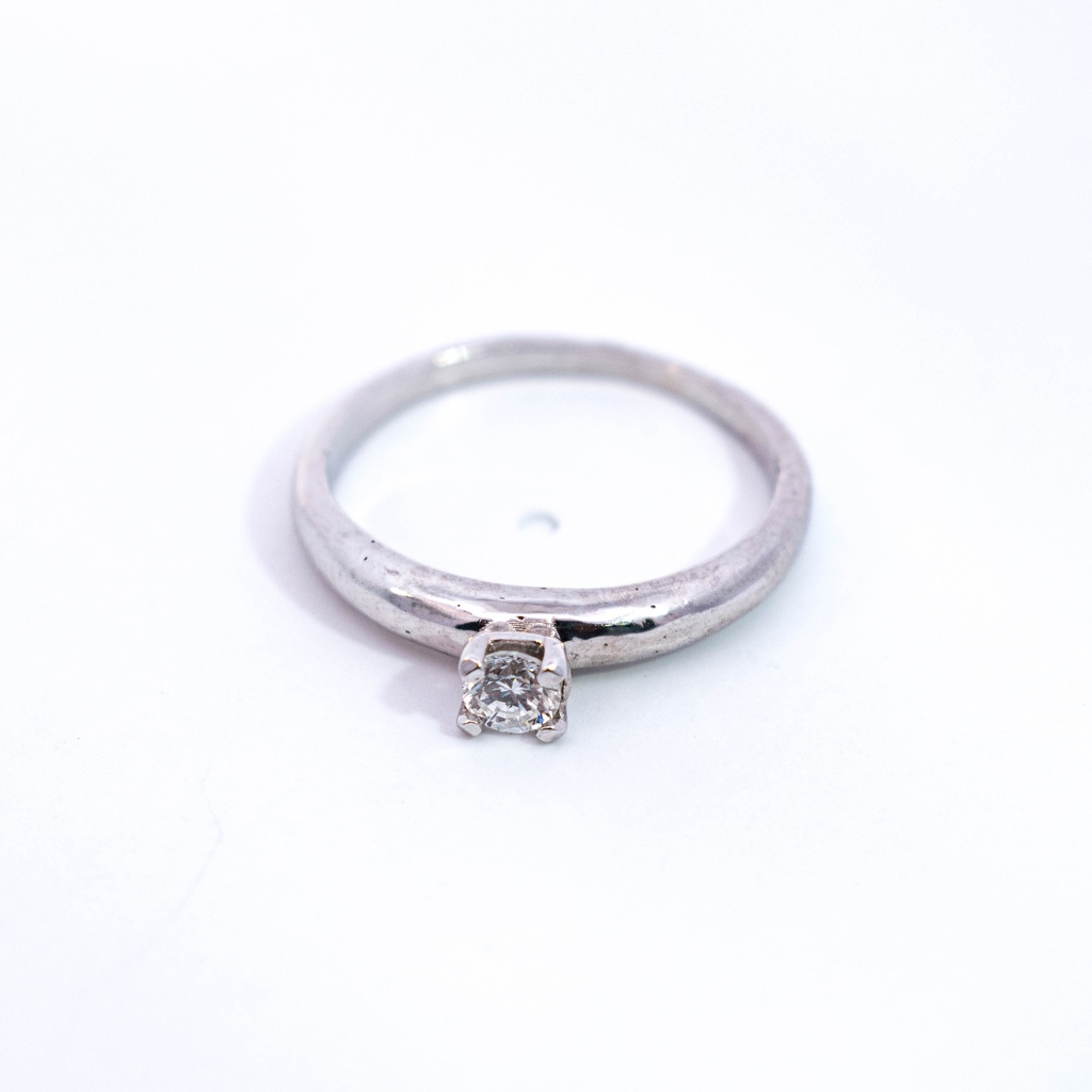 ANILLO SOLITARIO DIAMANTE ORO BLANCO            