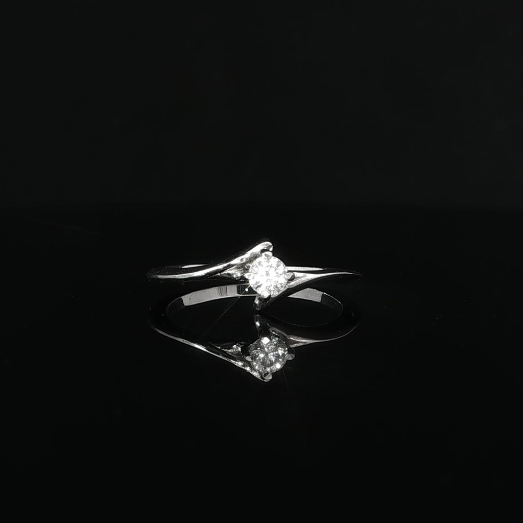 ANILLO SOLITARIO DIAMANTE ORO BLANCO            