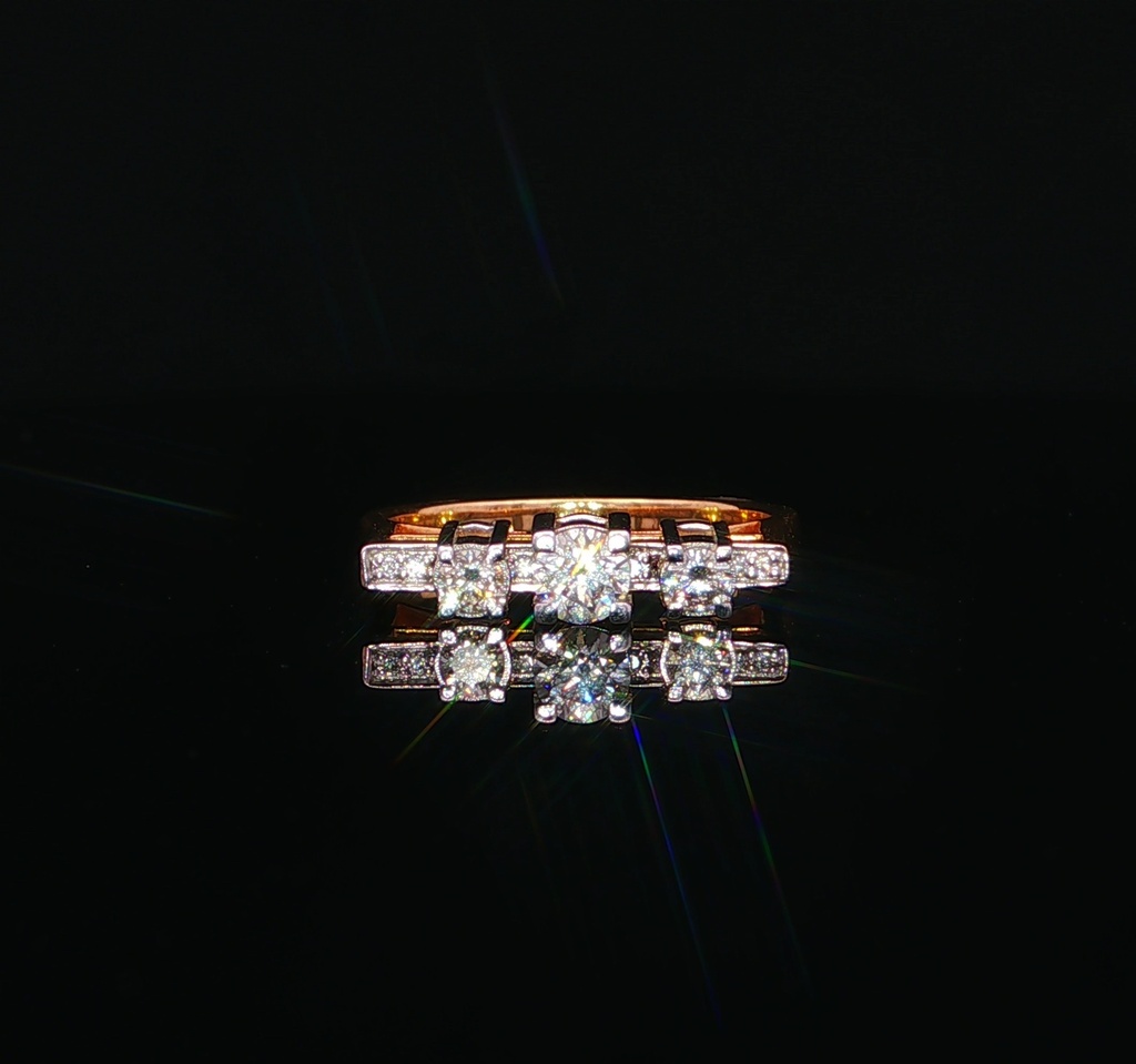 3 STONE DANCING RING ORO AMARILLO