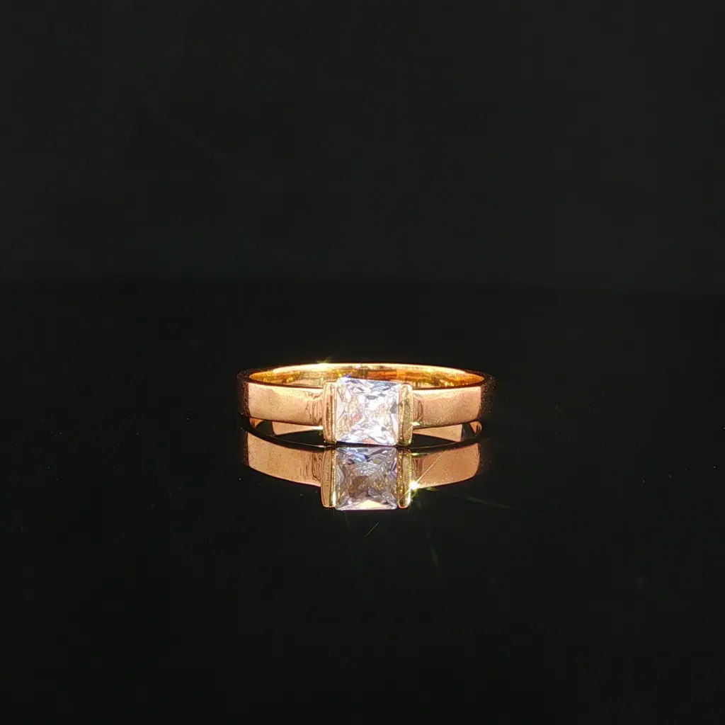ANILLO SOLITARIO CUADRADO ORO AMARILLO