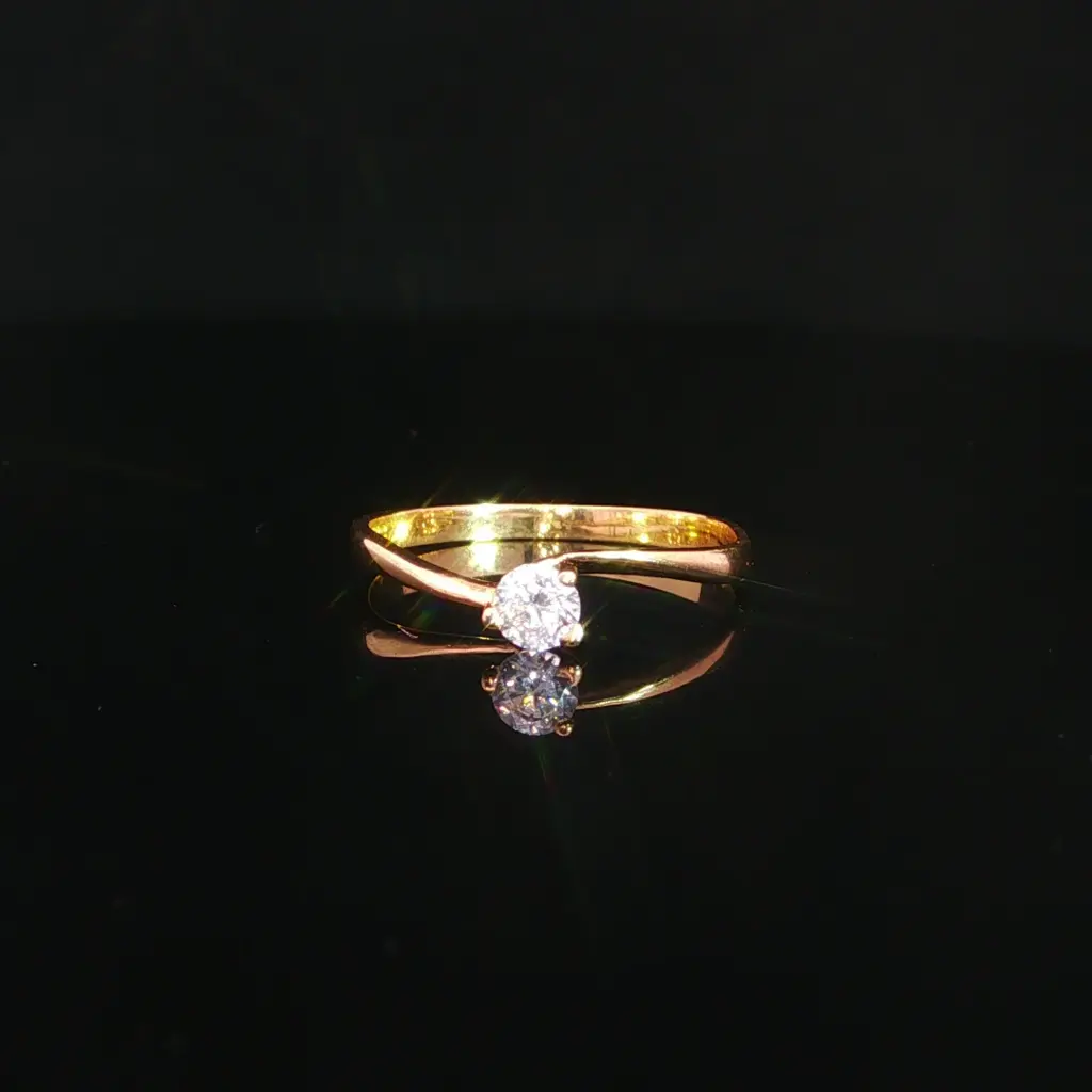 ANILLO SOLITARIO ORO AMARILLO