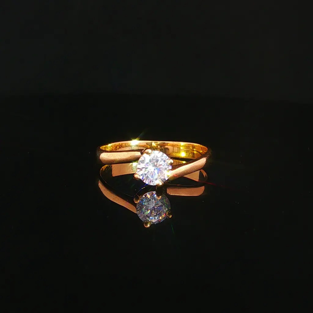 ANILLO SOLITARIO CRUZADO ORO AMARILLO